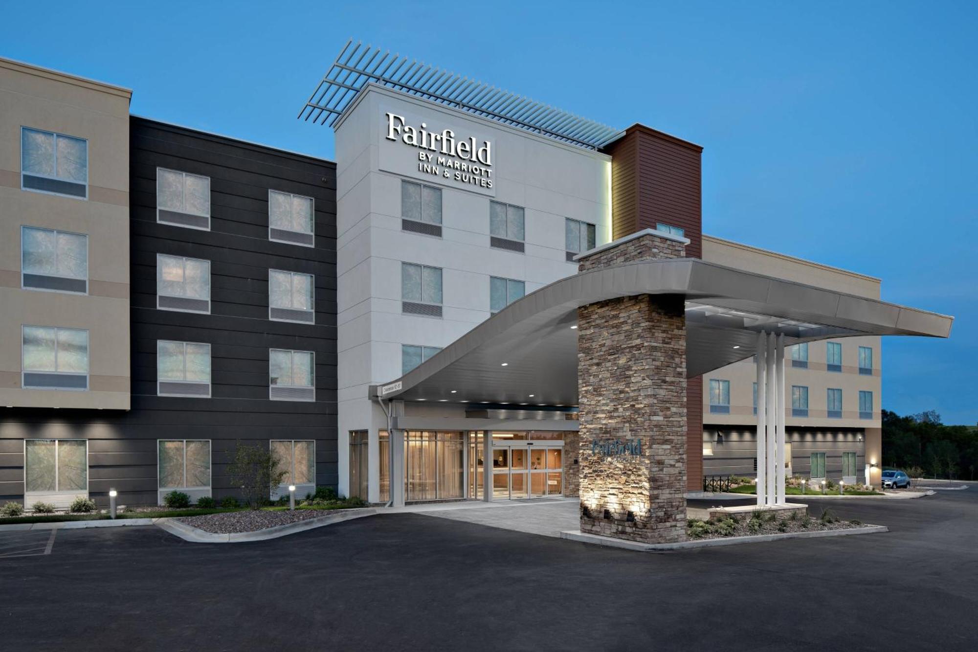 Fairfield Inn & Suites By Marriott Lake Geneva Exteriér fotografie